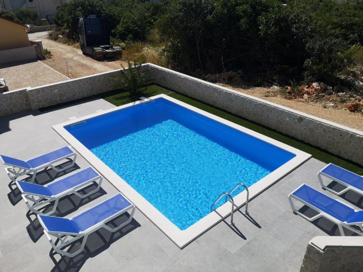 Villa Mateo Novalja Exterior photo